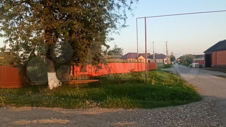 Участок 10 сот. (ИЖС)