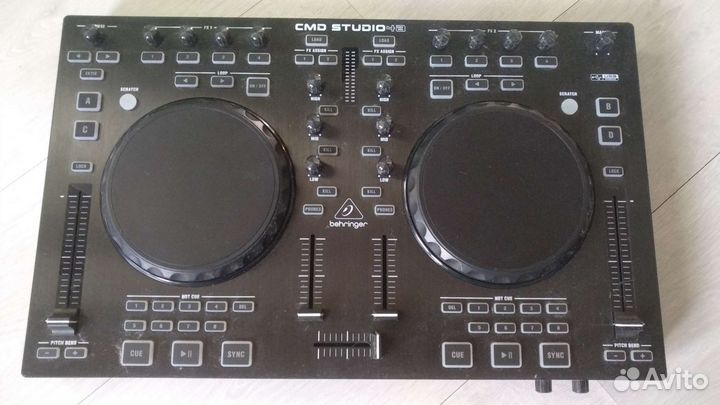 Dj контроллер Behringer CMD studio 4 A