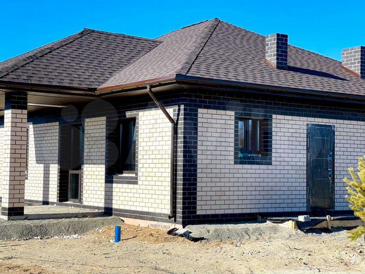 Коттедж 102 м² на участке 7 сот.