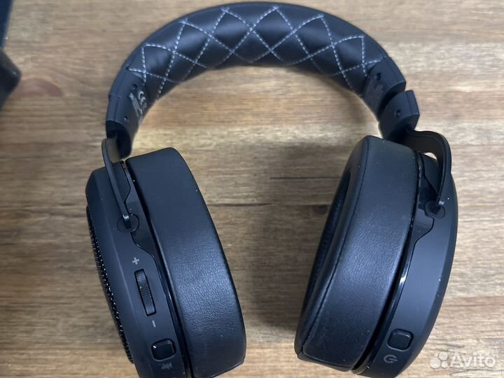 Арнитура Corsair Gaming HS70 Pro Wireless