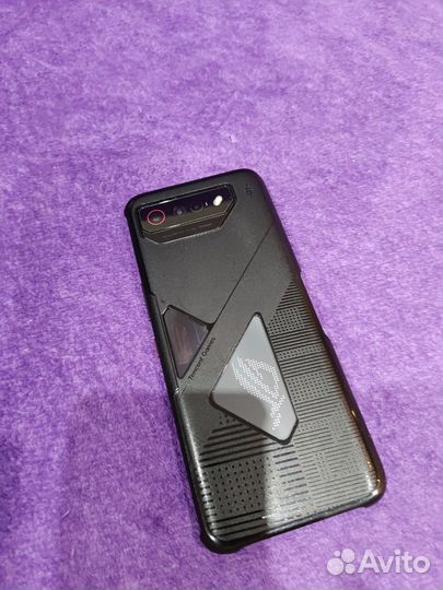 ASUS ROG Phone 7, 8/256 ГБ