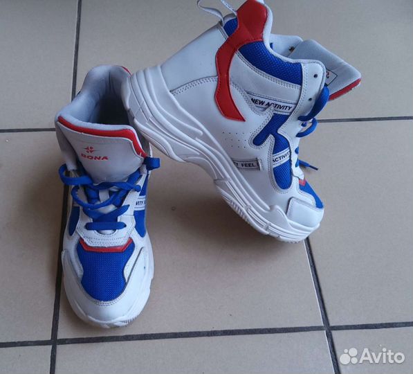 Кроссовки женские воna 39-40р