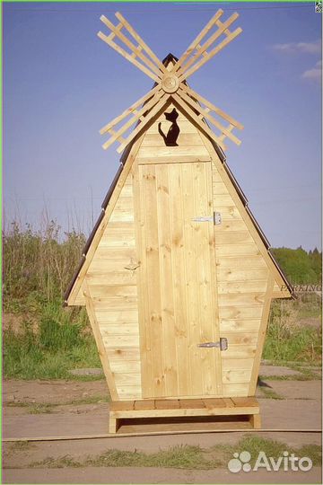 Уличный туалет с декором NLY