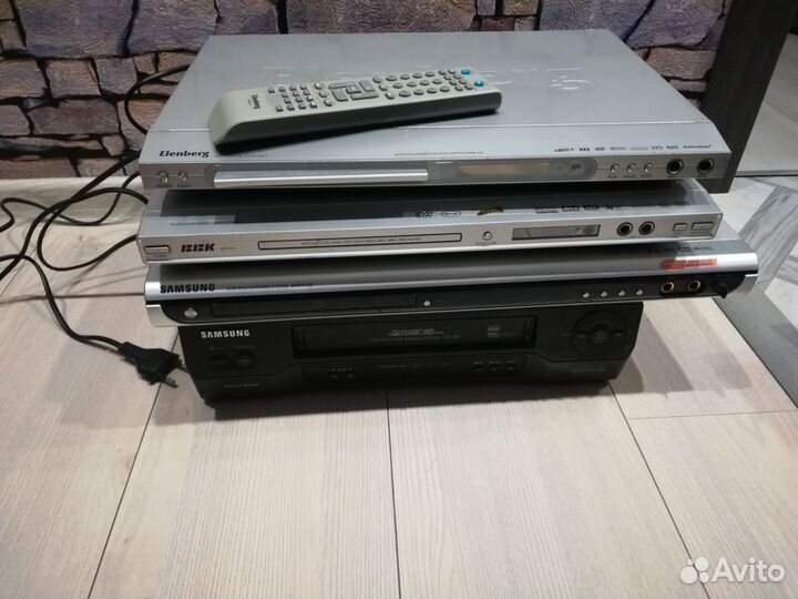 Dvd плеер Samsung, BBK