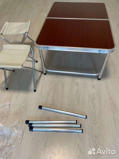 Складной туристический стол со стульями