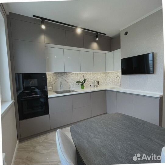 Кухонные гарнитуры на заказ Дизайн