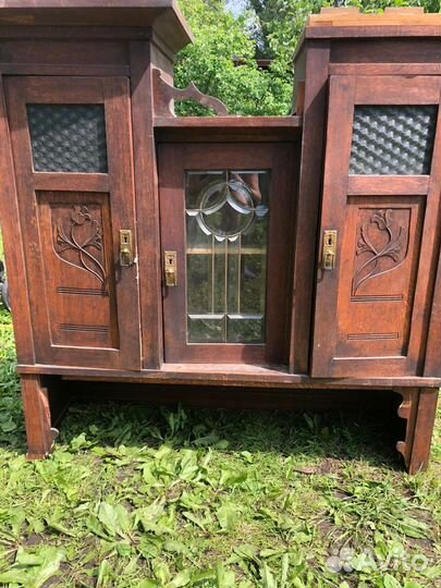 Антикварный буфет
