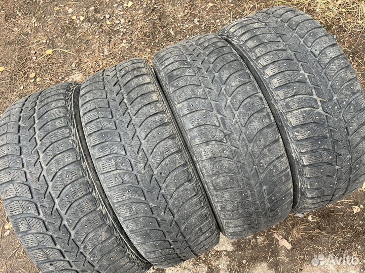 Bridgestone Ice Cruiser 5000 205/60 R16