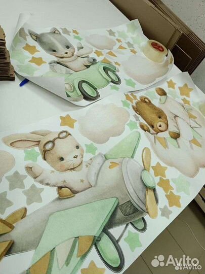 Интерьерные наклейки три вида