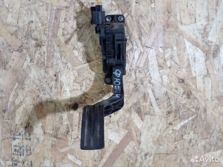 Педаль газа Ford fusion