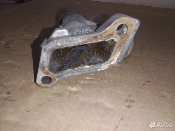 Патрубок выпускной водяного насоса Ваз 21073