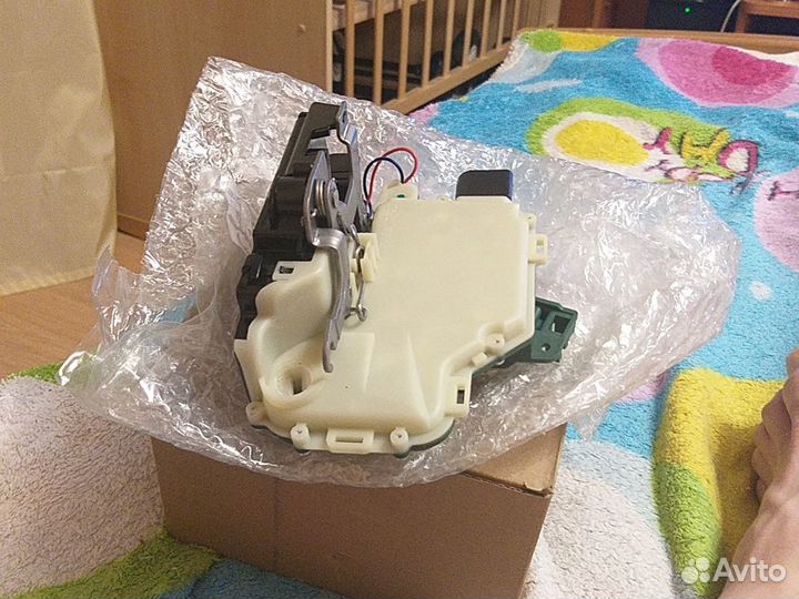 Замок водительской двери пассат б5+