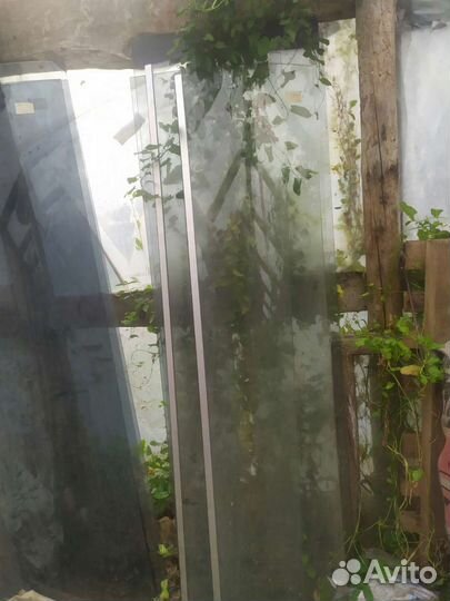 Стекло для душевой кабинки