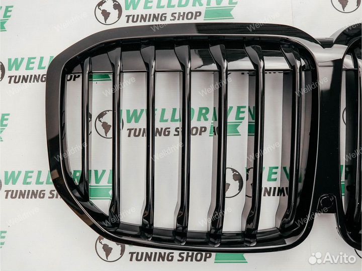 Решетка BMW X7 G07 M-Perfomance черная глянцевая