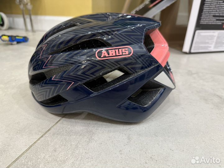 Шлем велосипедный Abus новый