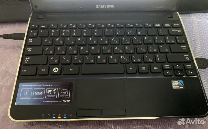 Нетбук Samsung N210