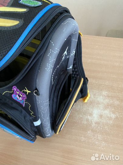 Школьный ранец - портфель рюкзак