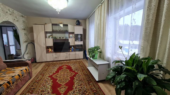 Дом 59 м² на участке 9 сот.