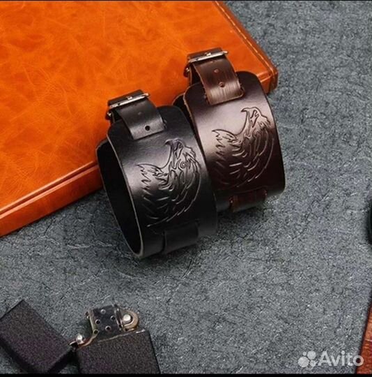 Кожаный браслет мужской широкий