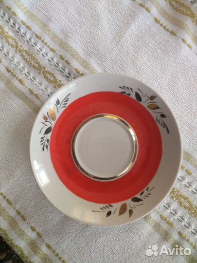 Блюдце от большой чайной пары 
