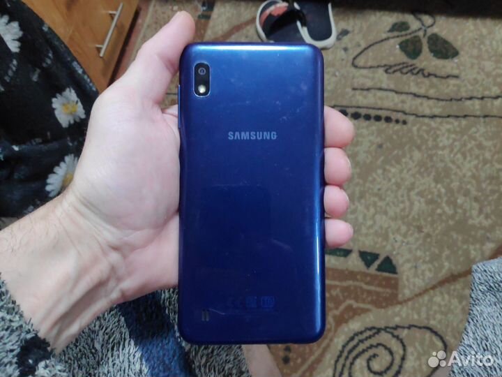 Samsung Galaxy A10, 2/32 ГБ