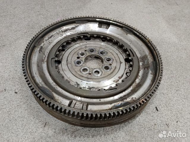 Двухмассовый маховик DSG 7 для 1.8 CJS Octavia A7