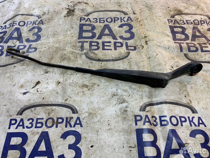 Поводок левый Калина