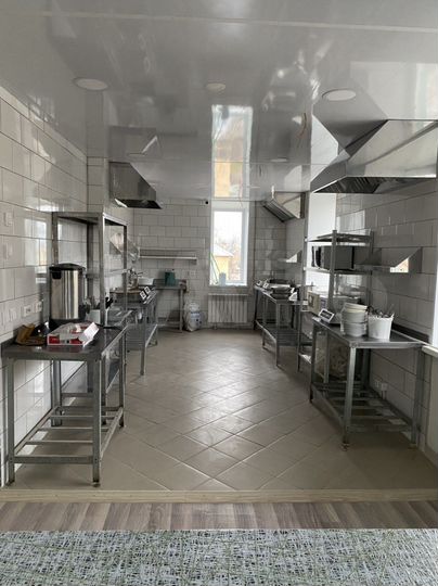 Гостиница, 370 м²