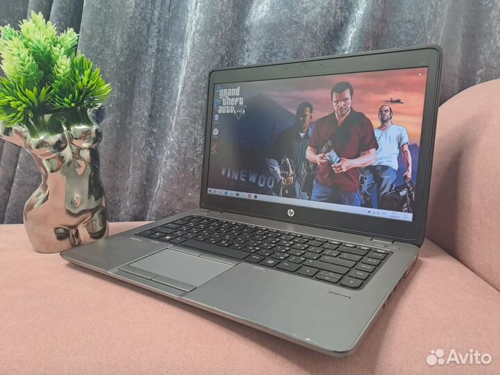 Мощный ноутбук HP I5-4300/SSD/8gb