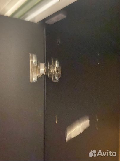 Шкаф платяной Икея