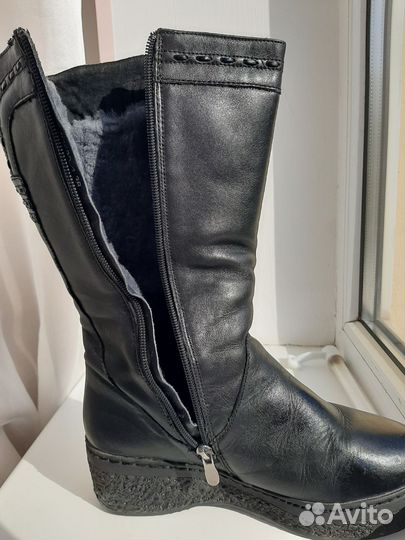 Зимние женские сапоги 38