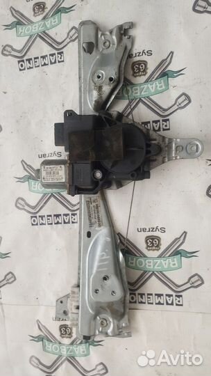 Стеклоподъёмник правый задний Peugeot 308