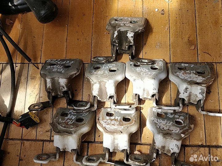 Петли Дверные Рено Логан 1 ф2 1,4