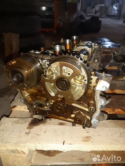 Гбц левая Тойота Лексус 3,5 2GR-FE