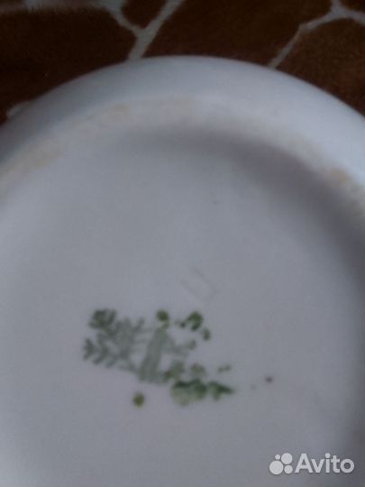 Соусник и молочник