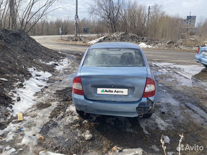 LADA Kalina 1.6 МТ, 2006, 220 000 км