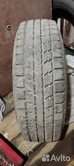 Toyo Observe GSi-5 225/75 R15