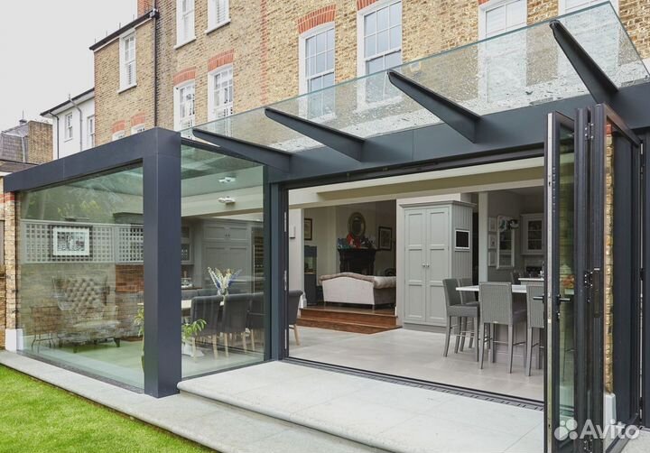 Навес из стекла