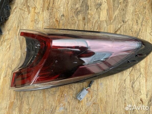 Тойота С-хр Фонарь задний правый