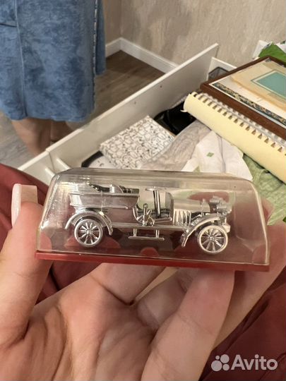 Машинка коллекционная