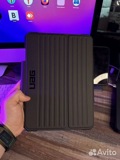 UAG Metropolis SE для iPad Pro 11