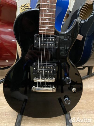 Электрогитара