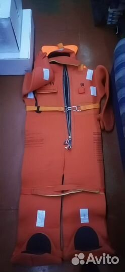 Сухие гидрокостюмы