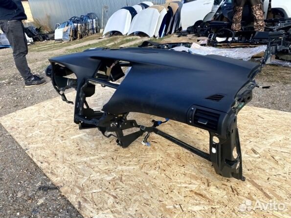 Торпедо с подушкой Лексус рх 4 300