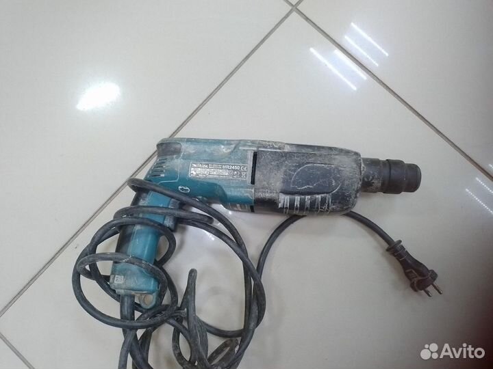 Перфоратор makita HR2450