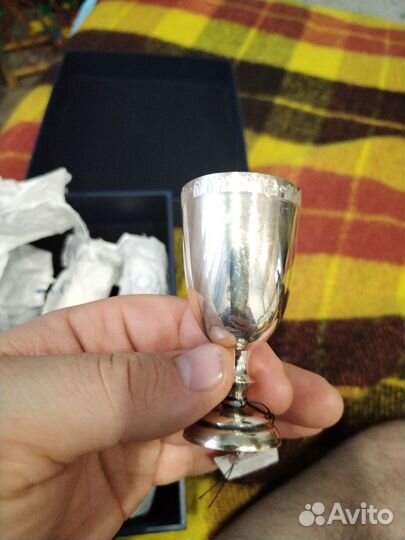 Набор серебряных рюмок
