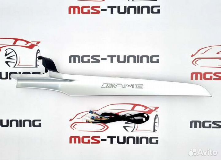 Вставка торпедо AMG с подсветкой C-class W205