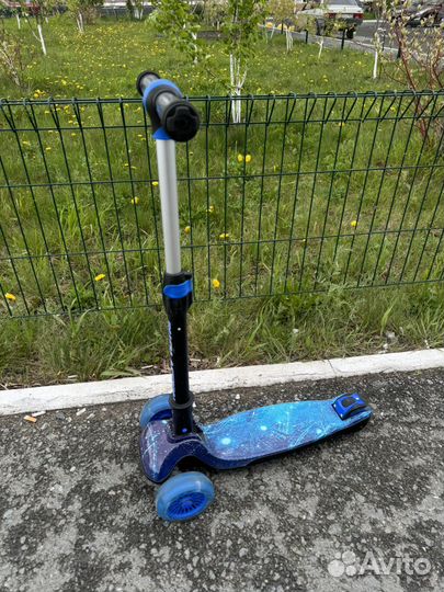 Самокат детский трехколесный бу