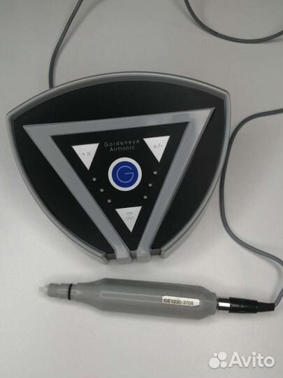 Goldeneye - аппарат для татуажа