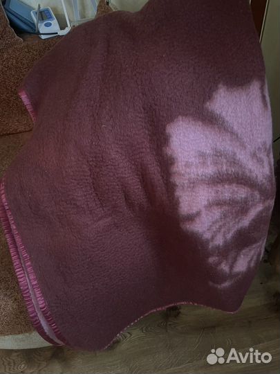 Одеяло шерстяное из верблюжей шерсти